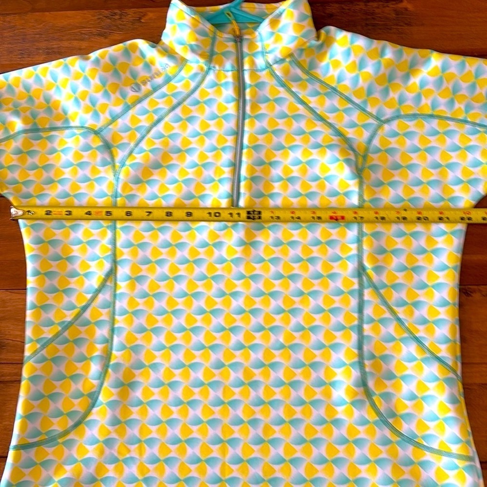 Sunice pullover top - Picture 5 of 7